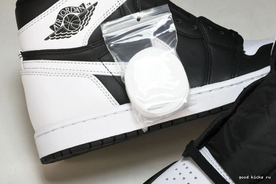  Retro  DZ5485-010 DZ5485-010 High OG White 1 Jordan Black 0302